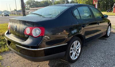 2007 Volkswagen Passat   - Photo 5 - Elkhart, IN 46514
