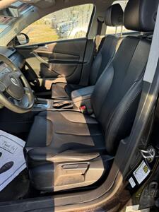 2007 Volkswagen Passat   - Photo 8 - Elkhart, IN 46514