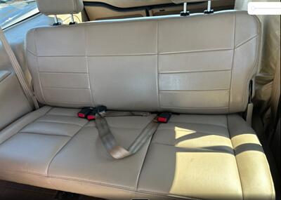 2004 Ford Excursion Limited   - Photo 12 - Elkhart, IN 46514