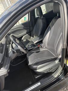 2021 Ford Mustang Mach-E Premium   - Photo 13 - Elkhart, IN 46514