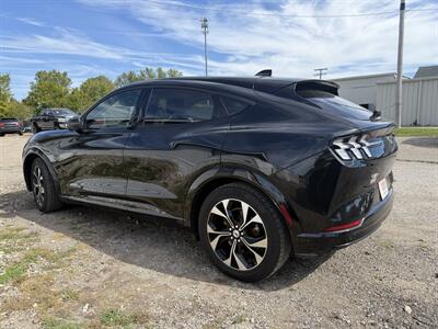 2021 Ford Mustang Mach-E Premium   - Photo 3 - Elkhart, IN 46514