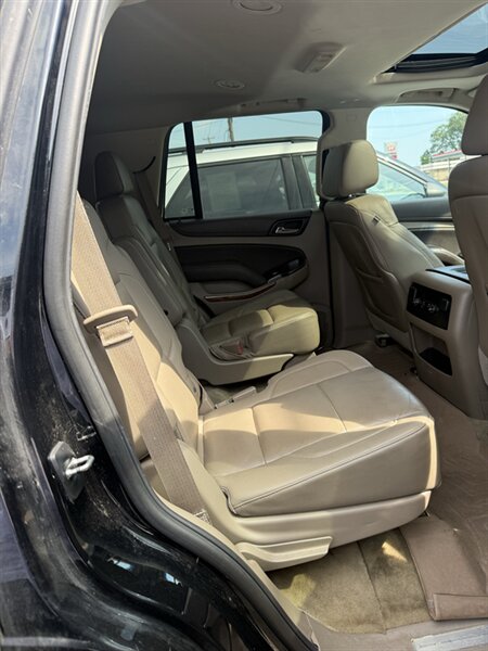 2015 Chevrolet Tahoe LTZ - Photo 13 - Elkhart, IN 46514