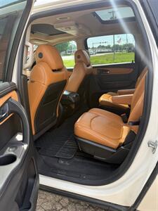 2013 Chevrolet Traverse LT   - Photo 10 - Elkhart, IN 46514