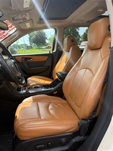 2013 Chevrolet Traverse LT   - Photo 9 - Elkhart, IN 46514