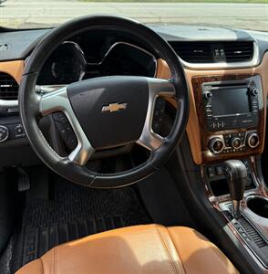 2013 Chevrolet Traverse LT   - Photo 8 - Elkhart, IN 46514