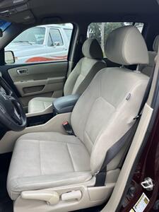 2013 Honda Pilot LX   - Photo 5 - Elkhart, IN 46514