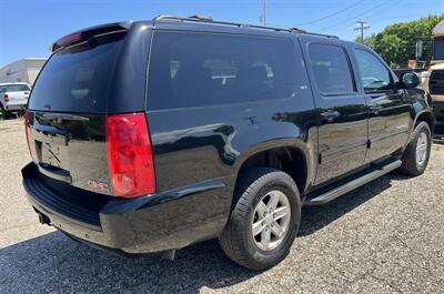 2013 GMC Yukon SLT   - Photo 4 - Elkhart, IN 46514