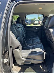 2013 GMC Yukon SLT   - Photo 15 - Elkhart, IN 46514