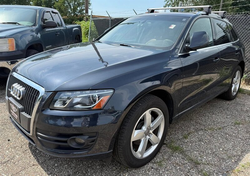2012 Audi Q5 2.0T quattro Premium Plus  