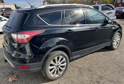 2017 Ford Escape Titanium   - Photo 3 - Elkhart, IN 46514