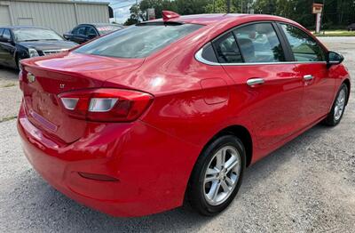 2017 Chevrolet Cruze LT Auto   - Photo 5 - Elkhart, IN 46514