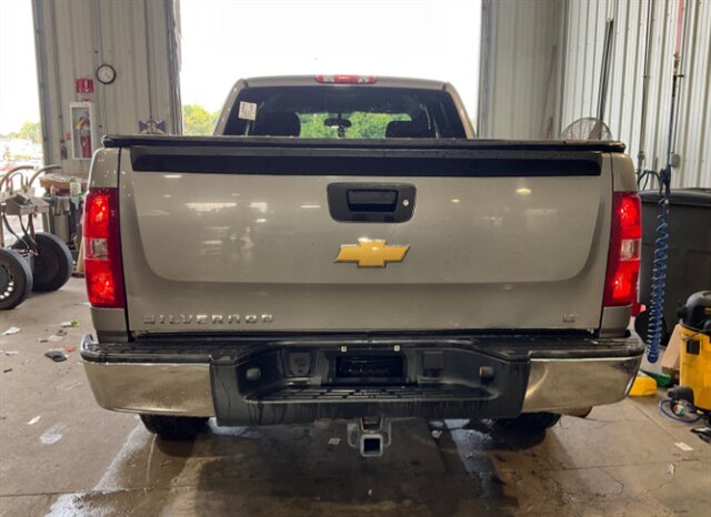 2013 Chevrolet Silverado 1500 LT - Photo 3 - Elkhart, IN 46514