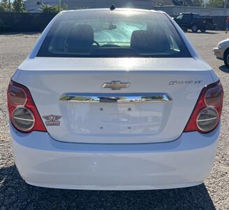 2014 Chevrolet Sonic LT Auto   - Photo 6 - Elkhart, IN 46514