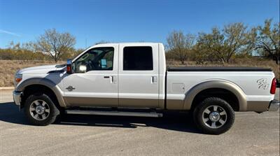 2011 Ford F-250 Super Duty Lariat   - Photo 3 - Elkhart, IN 46514