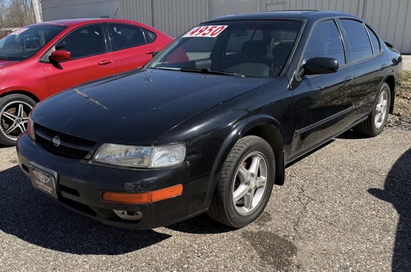 1997 Nissan Maxima GXE