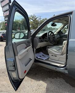 2007 Chevrolet Silverado 1500 LTZ LTZ 4dr Crew Cab   - Photo 10 - Elkhart, IN 46514