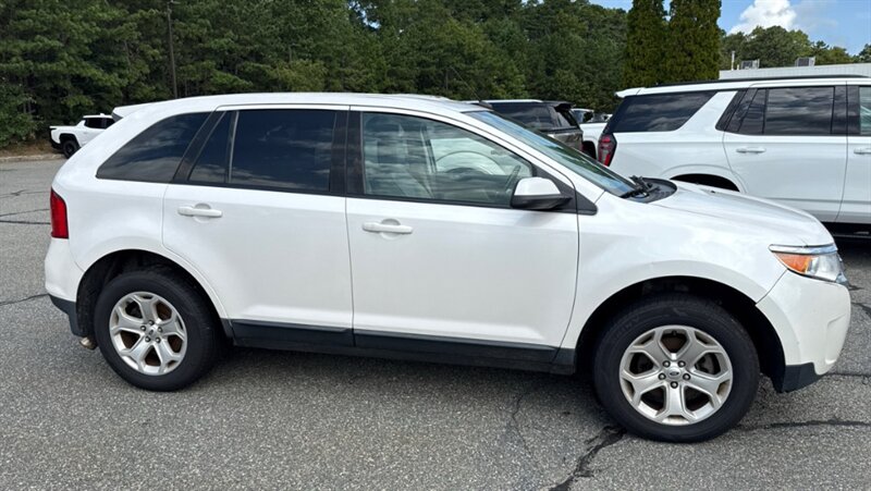 2013 Ford Edge SEL - Photo 5 - Elkhart, IN 46514