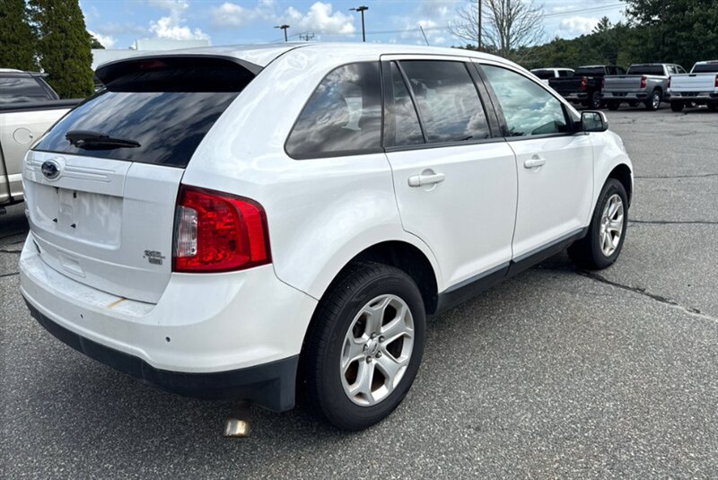 2013 Ford Edge SEL - Photo 7 - Elkhart, IN 46514