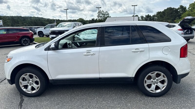 2013 Ford Edge SEL - Photo 4 - Elkhart, IN 46514