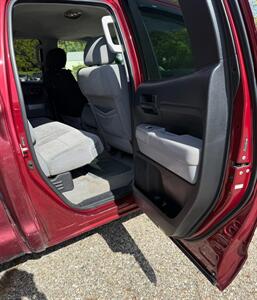 2007 Toyota Tundra SR5 SR5 4dr Double Cab   - Photo 21 - Elkhart, IN 46514