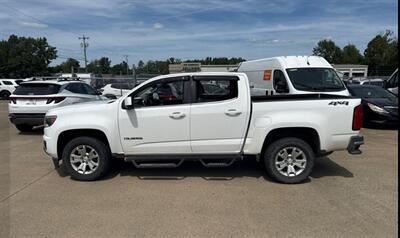 2016 Chevrolet Colorado LT   - Photo 2 - Elkhart, IN 46514