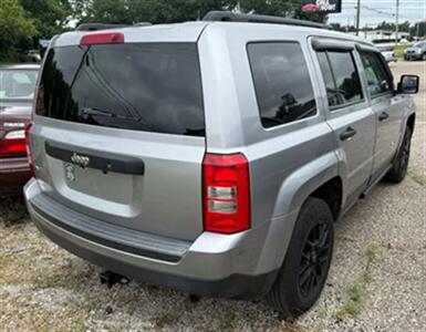 2016 Jeep Patriot Sport   - Photo 5 - Elkhart, IN 46514