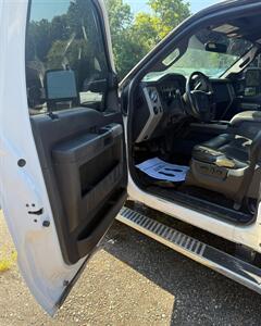 2015 Ford F-250 Super Duty Lariat   - Photo 8 - Elkhart, IN 46514