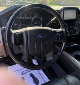 2015 Ford F-250 Super Duty Lariat   - Photo 9 - Elkhart, IN 46514