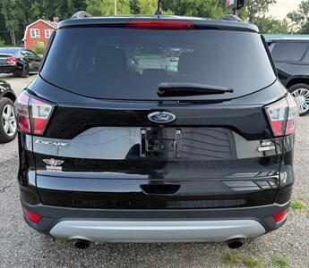 2018 Ford Escape SE   - Photo 6 - Elkhart, IN 46514