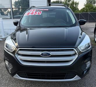 2018 Ford Escape SE   - Photo 3 - Elkhart, IN 46514