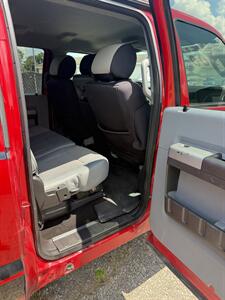 2015 Ford F-250 Super Duty XLT   - Photo 8 - Elkhart, IN 46514