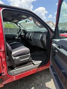2015 Ford F-250 Super Duty XLT   - Photo 9 - Elkhart, IN 46514