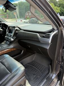 2017 Chevrolet Tahoe Premier   - Photo 12 - Elkhart, IN 46514