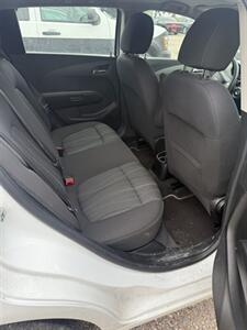 2015 Chevrolet Sonic LT Auto   - Photo 12 - Elkhart, IN 46514