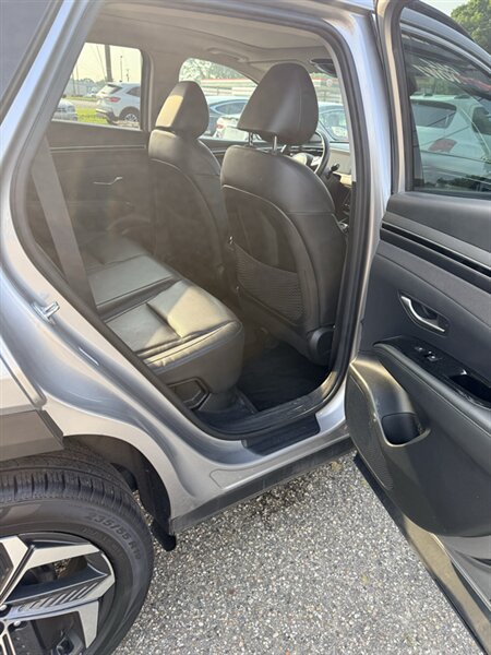 2022 Hyundai TUCSON Hybrid Limited - Photo 13 - Elkhart, IN 46514