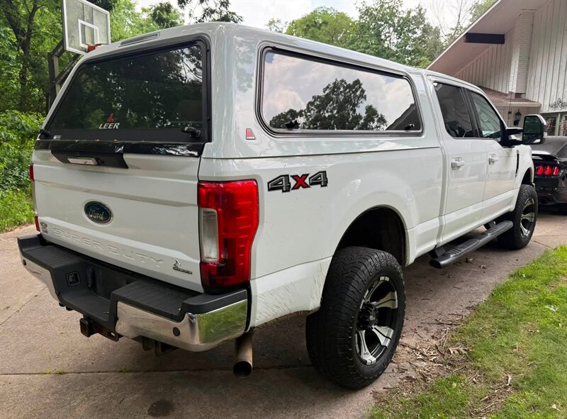2019 Ford F-250 Super Duty Lariat - Photo 5 - Elkhart, IN 46514