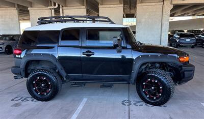 2007 Toyota FJ Cruiser   - Photo 1 - Elkhart, IN 46514