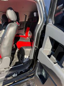 2007 Toyota FJ Cruiser 4dr SUV   - Photo 24 - Elkhart, IN 46514