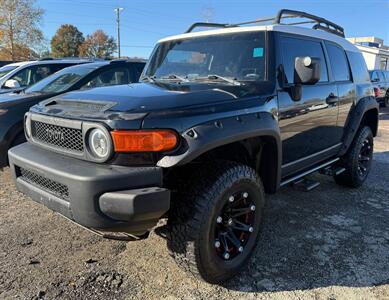 2007 Toyota FJ Cruiser 4dr SUV   - Photo 15 - Elkhart, IN 46514