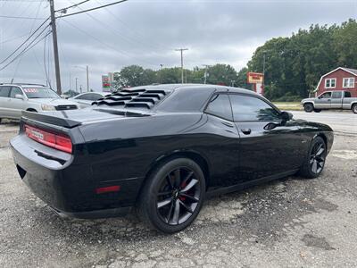 2014 Dodge Challenger R/T Shaker Package   - Photo 2 - Elkhart, IN 46514