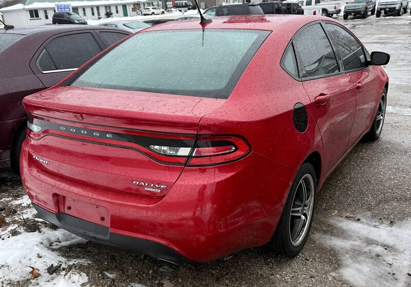 2013 Dodge Dart Rallye - Photo 5 - Elkhart, IN 46514