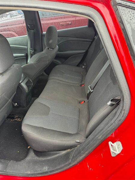 2013 Dodge Dart Rallye - Photo 10 - Elkhart, IN 46514