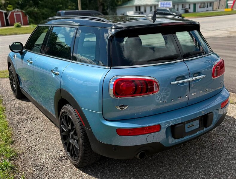 2017 MINI Clubman Cooper ALL4 - Photo 4 - Elkhart, IN 46514