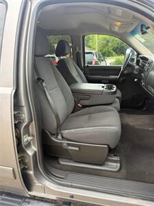 2008 Chevrolet Silverado 2500 LT1   - Photo 21 - Elkhart, IN 46514