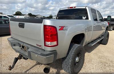 2011 GMC Sierra 2500HD SLT - Photo 5 - Elkhart, IN 46514
