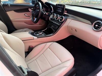 2017 Mercedes-Benz C 300   - Photo 15 - Irvine, CA 92612