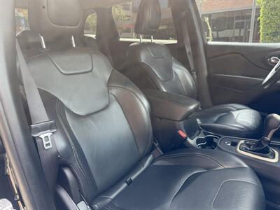 2016 Jeep Cherokee Limited   - Photo 14 - Irvine, CA 92612