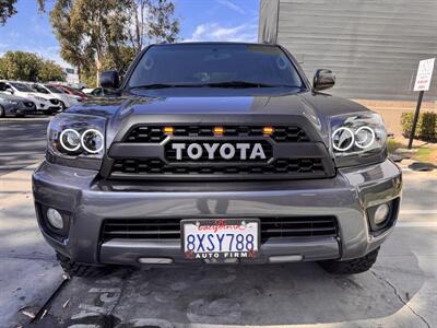 2006 Toyota 4Runner SR5 4WD W/TRD WHEELS APPLE CARPLAY BACKUP CAMERA   - Photo 2 - Irvine, CA 92612