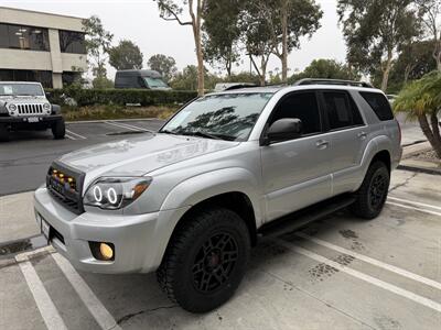 2007 Toyota 4Runner SR5   - Photo 11 - Irvine, CA 92612