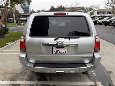 2007 Toyota 4Runner SR5   - Photo 6 - Irvine, CA 92612